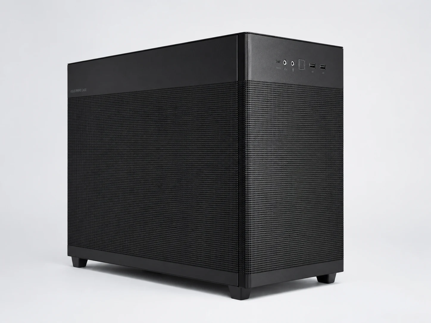 Minimal front case shot